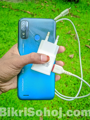 Symphony Z18